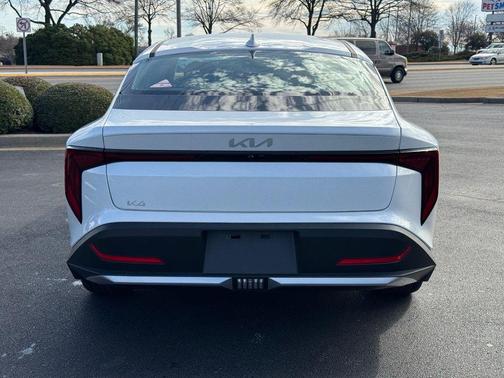 2026 Kia K4 EX