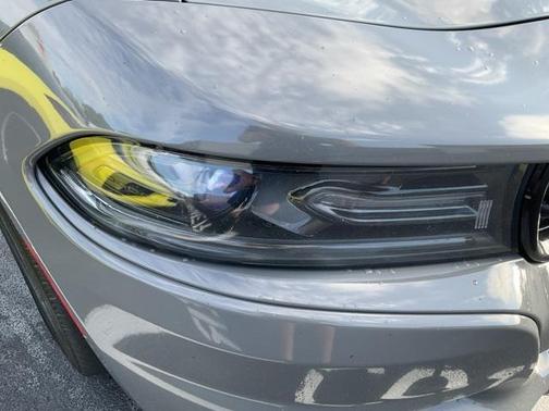 2017 Dodge Charger SXT
