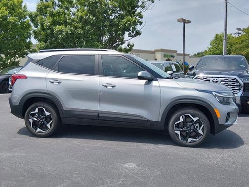 Steel Gray 2025 Kia Seltos S