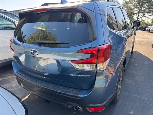 Horizon Blue Pearl 2020 Subaru Forester Limited