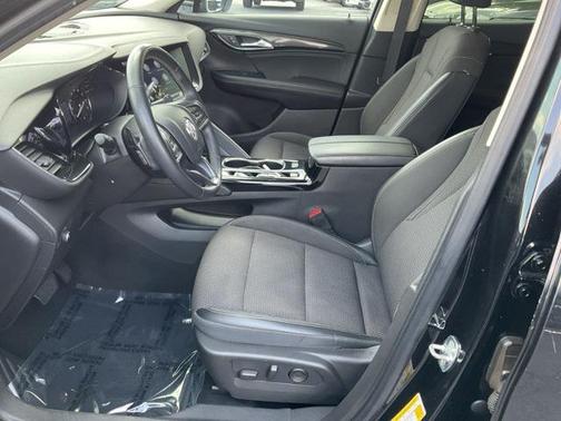 2022 Buick Envision FWD Preferred