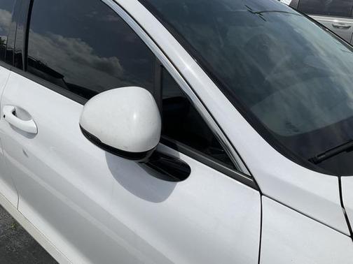2022 Kia K5 EX