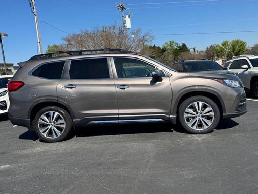 Brilliant Bronze Metallic 2022 Subaru Ascent Touring 7-Passenger