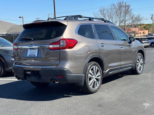 Brilliant Bronze Metallic 2022 Subaru Ascent Touring 7-Passenger