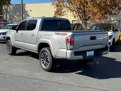 2020 Toyota Tacoma TRD Sport