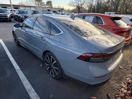 2023 Honda Accord Hybrid Touring