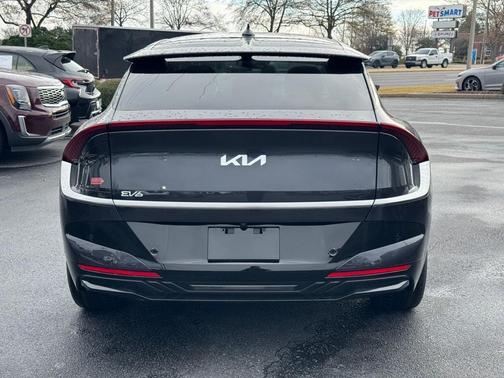 2025 Kia EV6 Wind