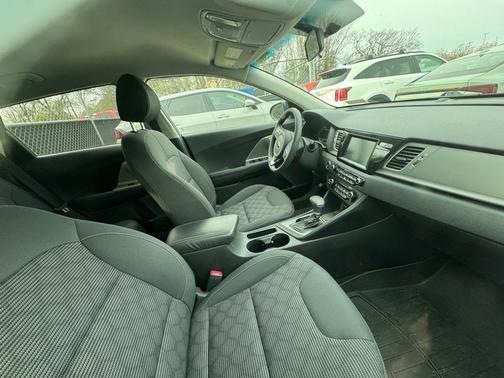 2019 Kia Niro LX