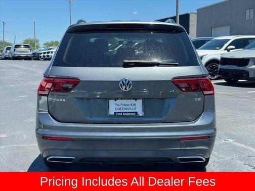 Platinum Gray Metallic 2018 Volkswagen Tiguan 2.0T S