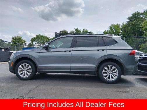 Platinum Gray Metallic 2018 Volkswagen Tiguan 2.0T S