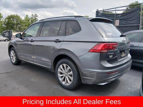Platinum Gray Metallic 2018 Volkswagen Tiguan 2.0T S