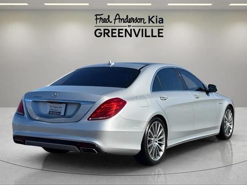 2015 Mercedes-Benz S-Class S 550