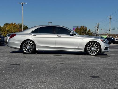 2015 Mercedes-Benz S-Class S 550