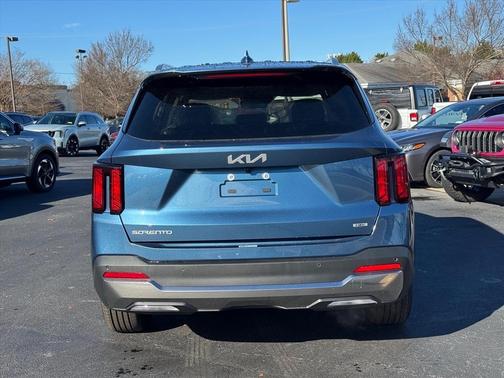 2026 Kia Sorento Hybrid EX