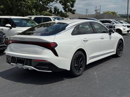 2025 Kia K5 LXS