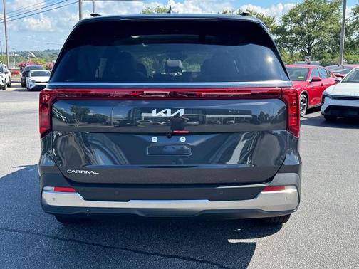 2026 Kia Carnival SX