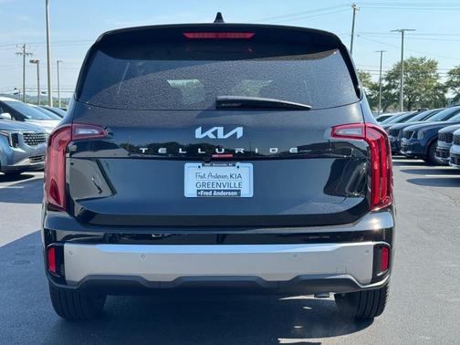 2025 Kia Telluride LX