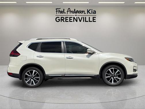 2020 Nissan Rogue SL