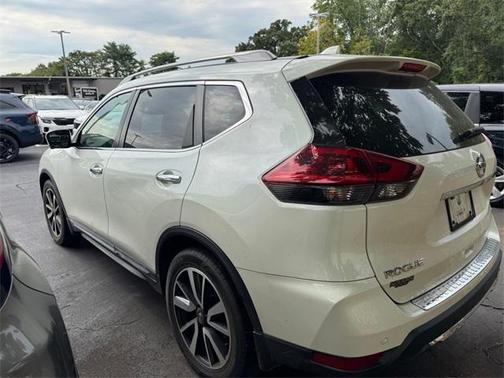 2020 Nissan Rogue SL