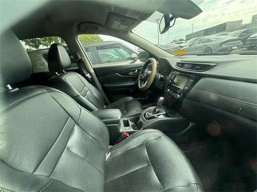 2020 Nissan Rogue SL