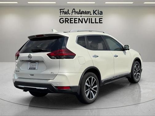 2020 Nissan Rogue SL