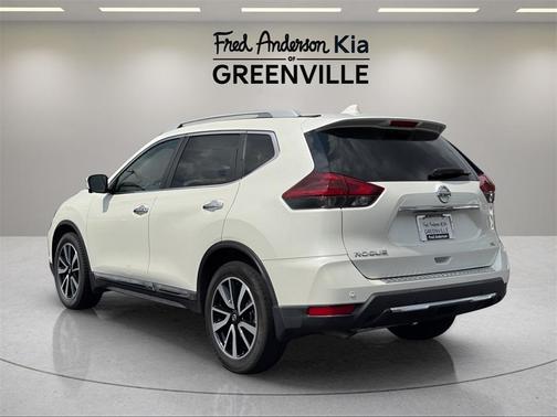 2020 Nissan Rogue SL