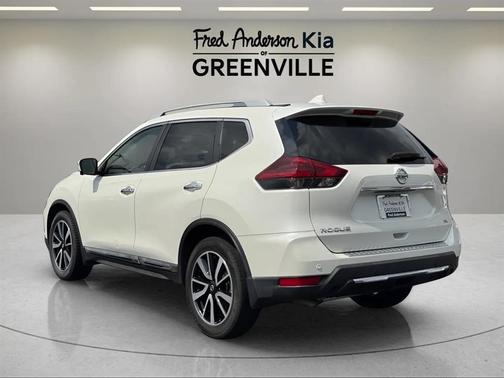 2020 Nissan Rogue SL