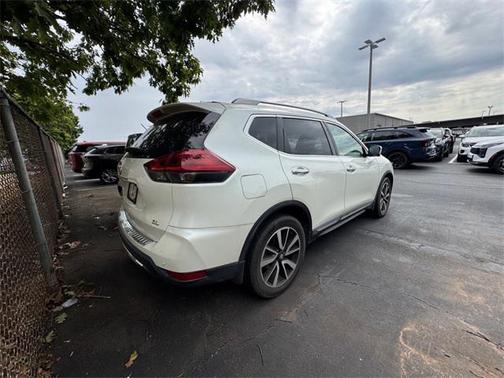2020 Nissan Rogue SL