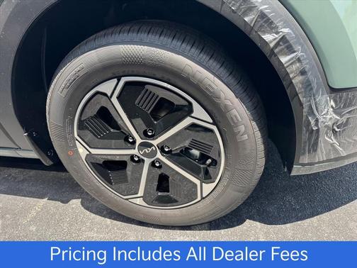 Green 2026 Kia Niro EX