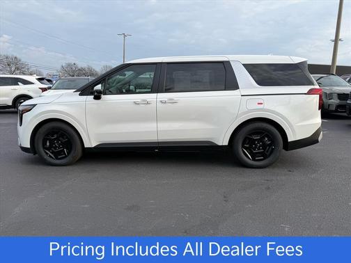 Snow White Pearl 2026 Kia Carnival LXS
