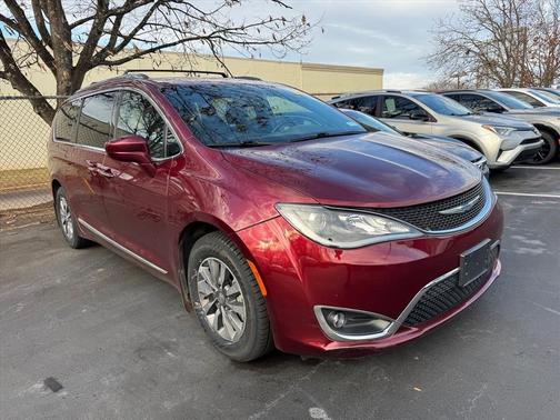 2020 Chrysler Pacifica Hybrid Touring L