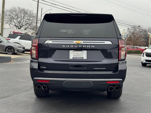 2022 Chevrolet Suburban Premier