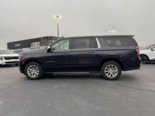 2022 Chevrolet Suburban Premier
