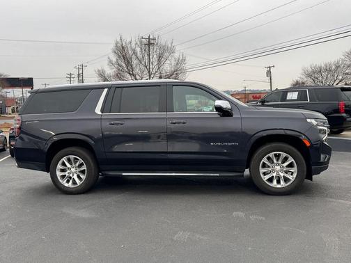 2022 Chevrolet Suburban Premier