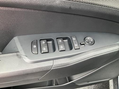 2025 Kia Sportage Hybrid LX