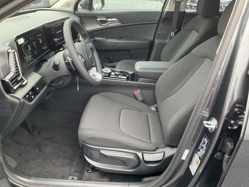 2025 Kia Sportage Hybrid LX