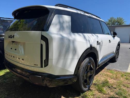 Glacial White Pearl 2027 Kia Telluride X-Line EX