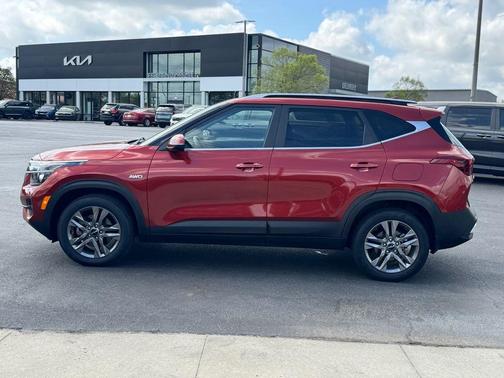 2022 Kia Seltos S