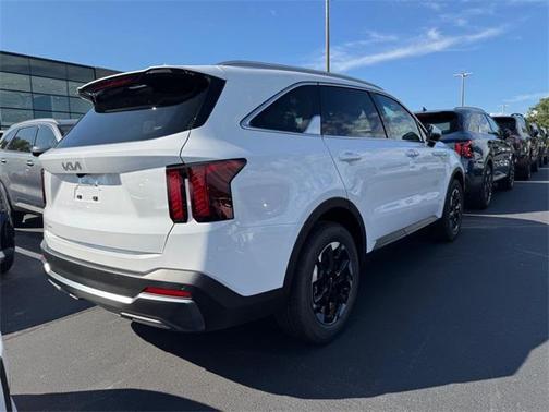 2025 Kia Sorento S