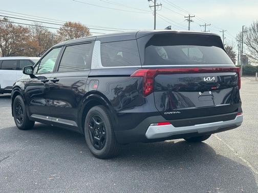 2026 Kia Carnival LXS
