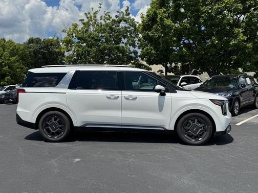 2026 Kia Carnival SX