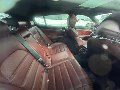 2018 Kia Stinger GT2