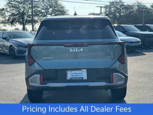 Iceberg Green 2027 Kia Seltos EX