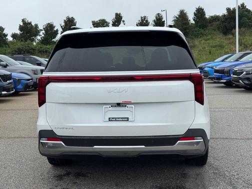 2026 Kia Carnival SX