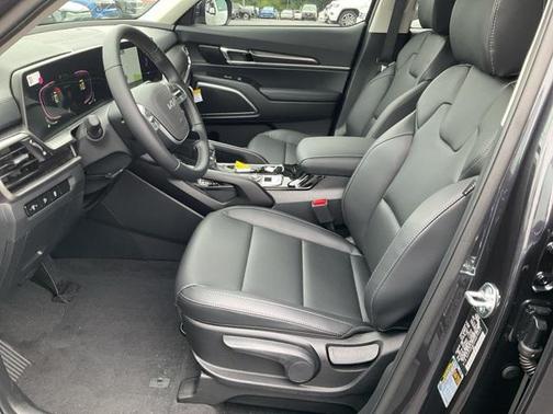 2025 Kia Telluride LX