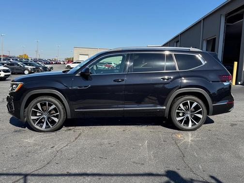 2024 Volkswagen Atlas 2.0T SEL Premium R-Line 4MOTION