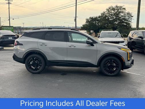 Wolf Gray 2027 Kia Sportage X-Line