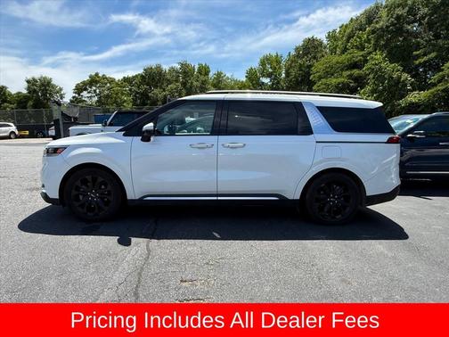 Snow White Pearl 2022 Kia Carnival SX Prestige