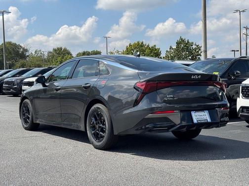 2026 Kia K5 LXS