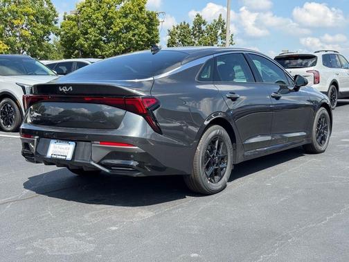 2026 Kia K5 LXS